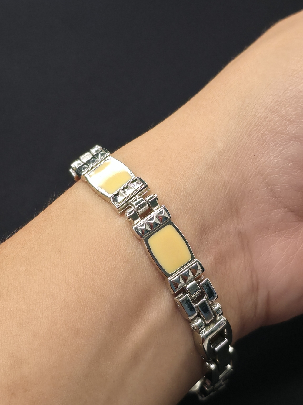 Vintage Silver Tone Enamel Butterscotch Link Bracelet 7" Perfect Cond
